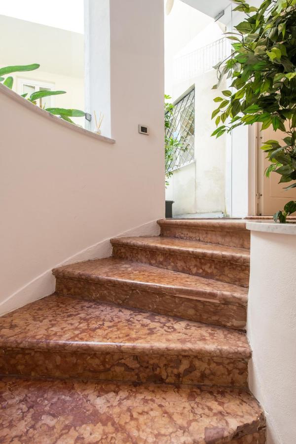 Moncada Suites & Apartments Palermo Eksteriør billede